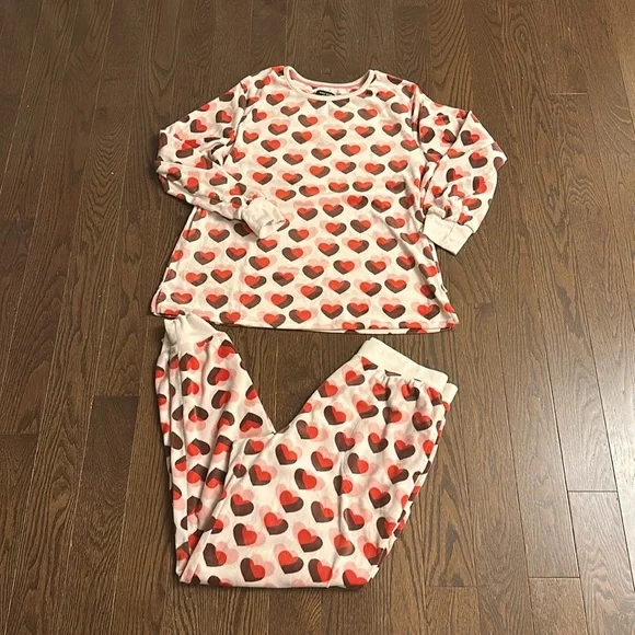 Kate Spade Pajama Set - Picture 3 of 8